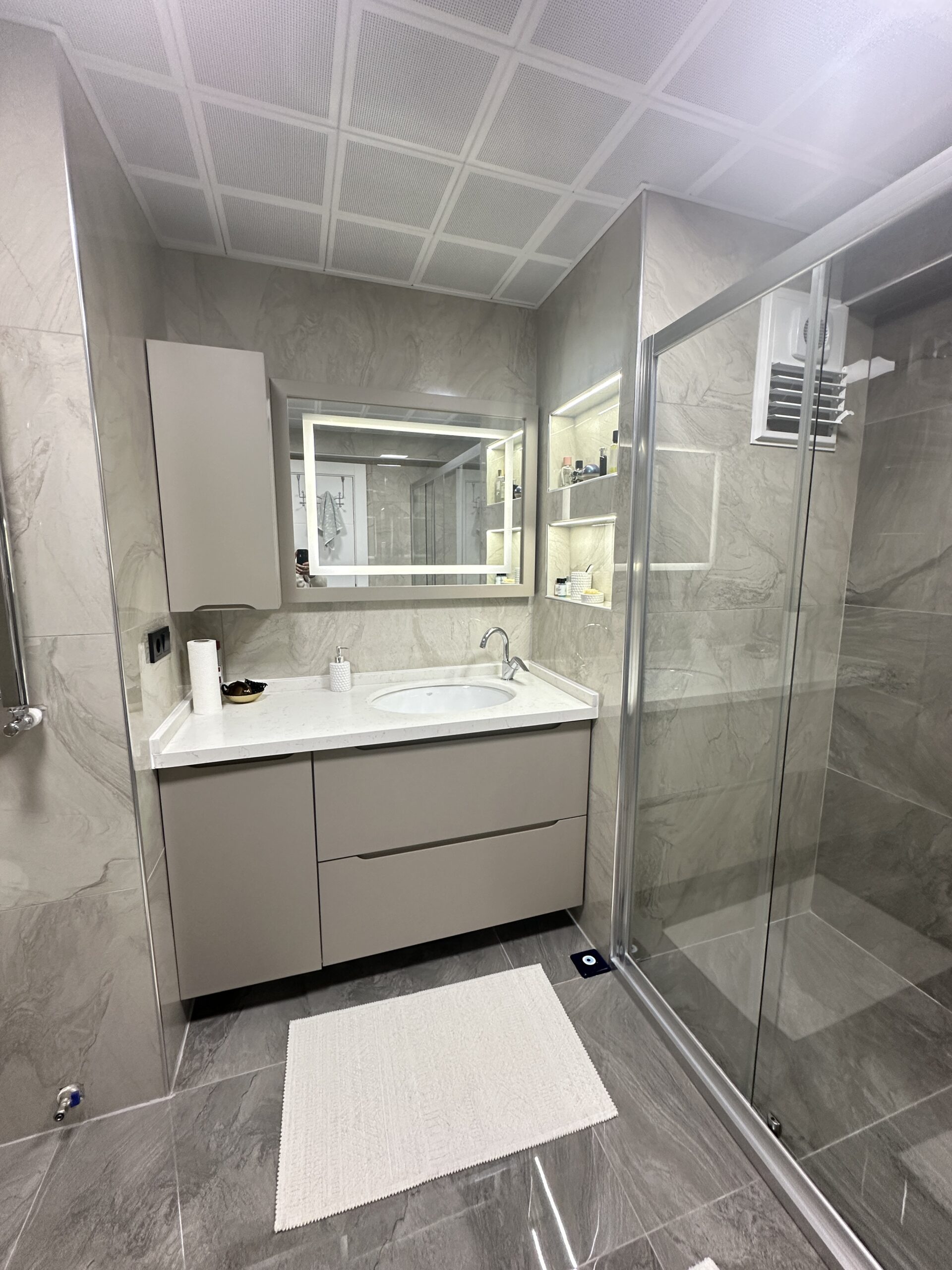 Ankara Banyo Dolabı